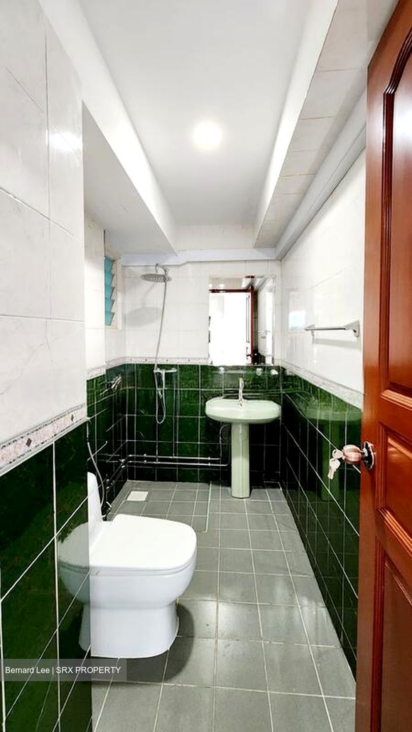 Melville Park (D18), Condominium #508947861